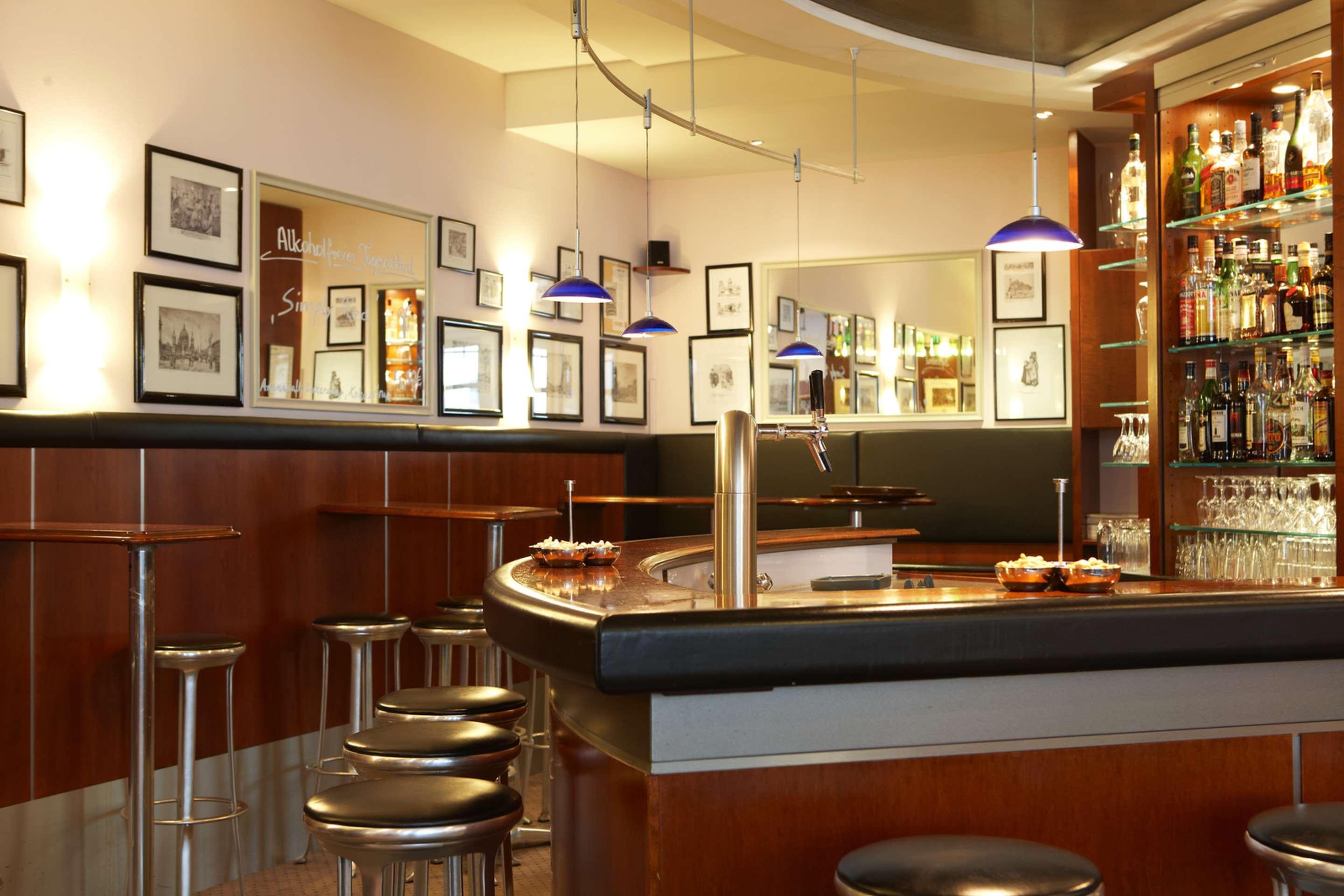 Intercityhotel Ostbahnhof 3* Berlim