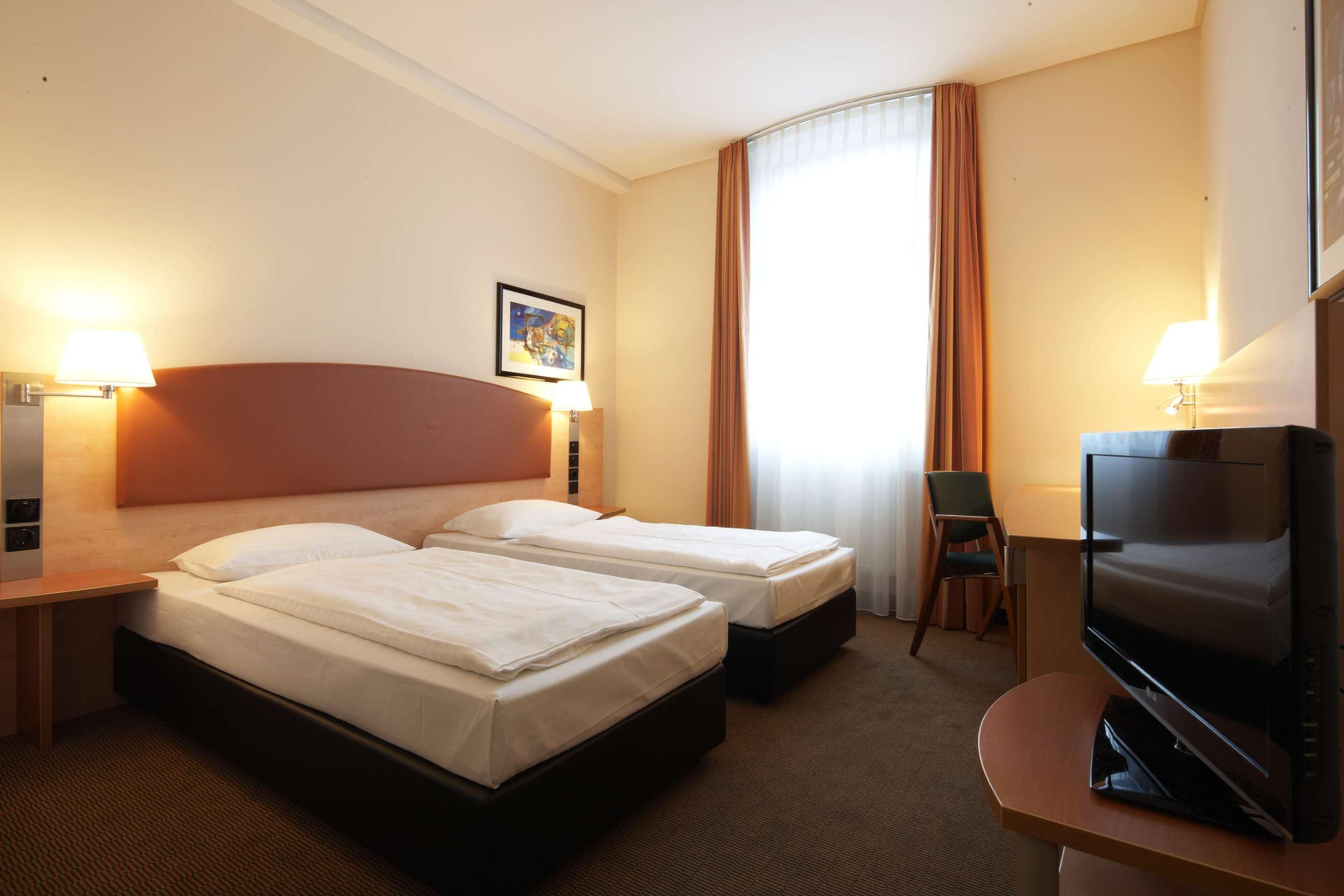 Intercityhotel Ostbahnhof Hotel Berlim