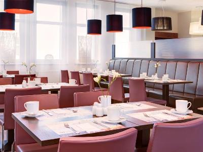 Hotel Intercityhotel Ostbahnhof Berlim