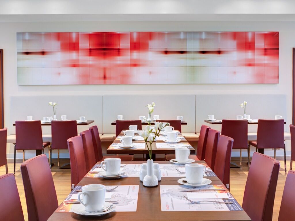 Intercityhotel Ostbahnhof Berlim